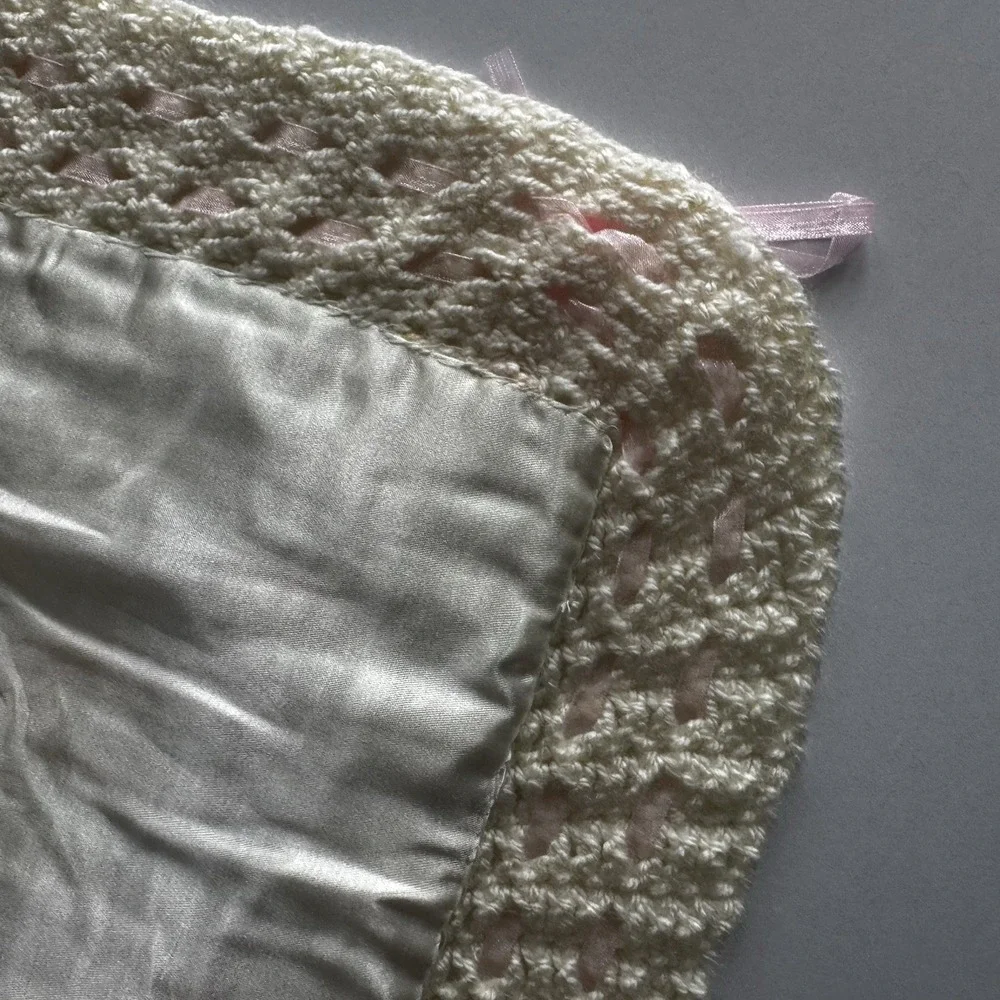 Vintage Cream Pastel Crochet Satin Weave Trim Baby Blanket Approx  25